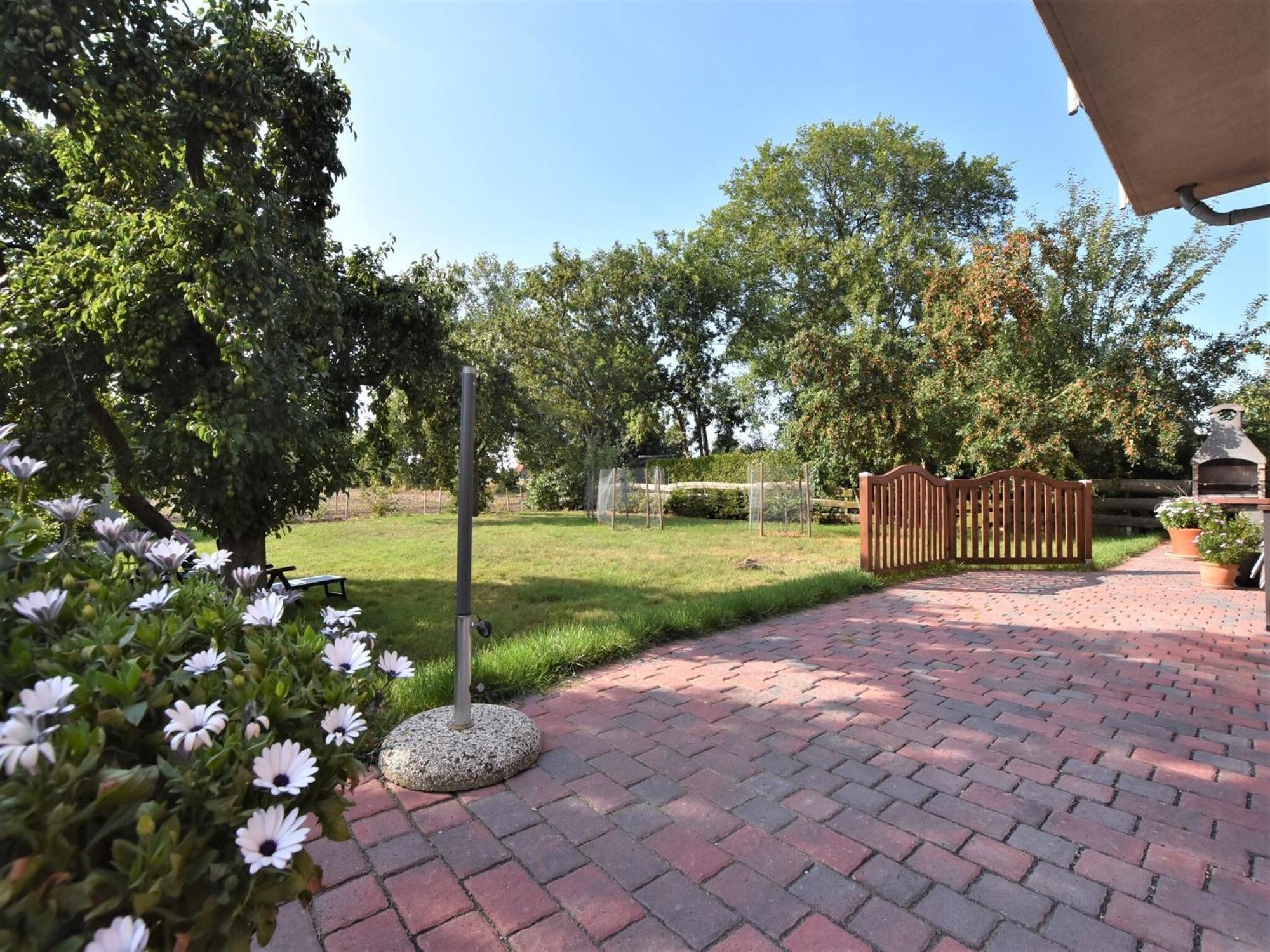 Charming Apartment In Oldenburg In Holstein With Terrace Экстерьер фото