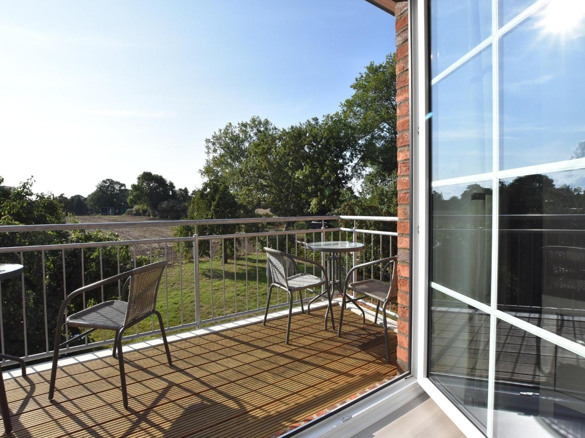 Charming Apartment In Oldenburg In Holstein With Terrace Экстерьер фото